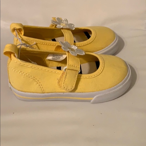 yellow daisy shoes